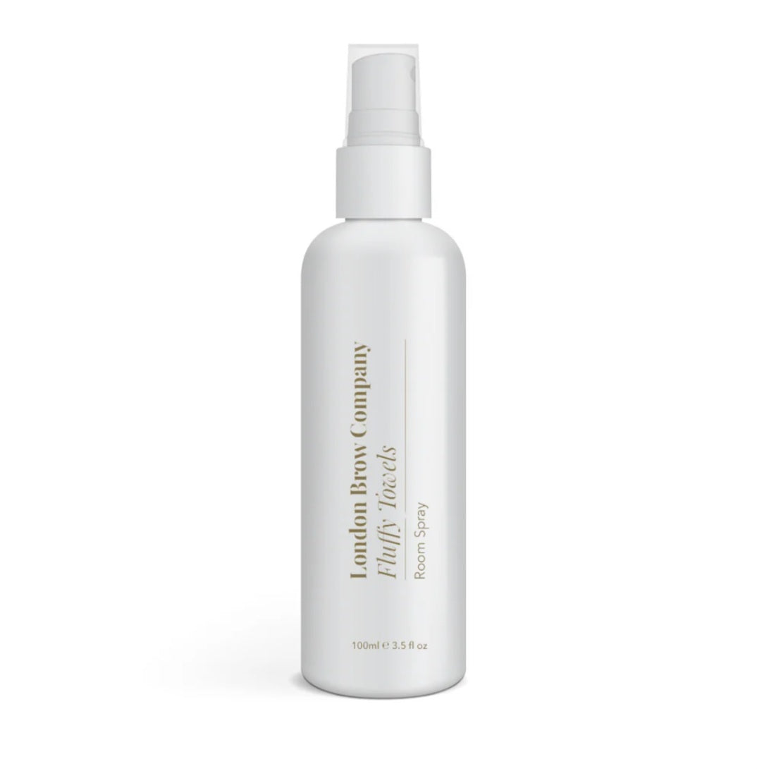 Room spray Spice Apple 100ml معطر منزلي تفاح&سبايس من London brow